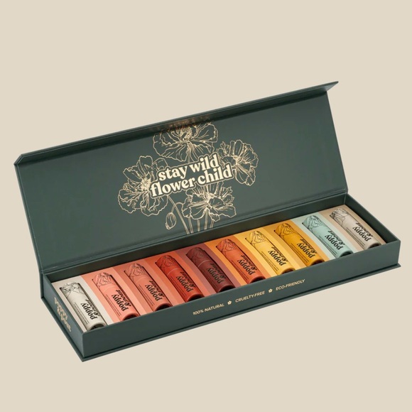 Poppy & Pout Other - Poppy & Pout Gift Set The Original Classics Jumbo Lip Balm 10 Pack